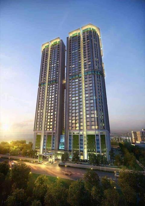 Atlantis Premium 4-10Pax/5 Min To Jonker&Town Pool Apartment Malacca Exterior photo